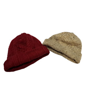 Set of Two Red and Beige Beanies - 2pcs